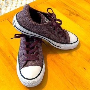 Ladies purple tweed size 6 Converse All Stars - EUC